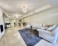 Rynek wtórny - apartment - Marbella - The Golden Mile