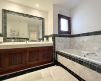 Rynek wtórny - apartment - Marbella - The Golden Mile
