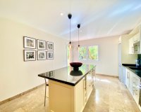 Rynek wtórny - apartment - Marbella - The Golden Mile