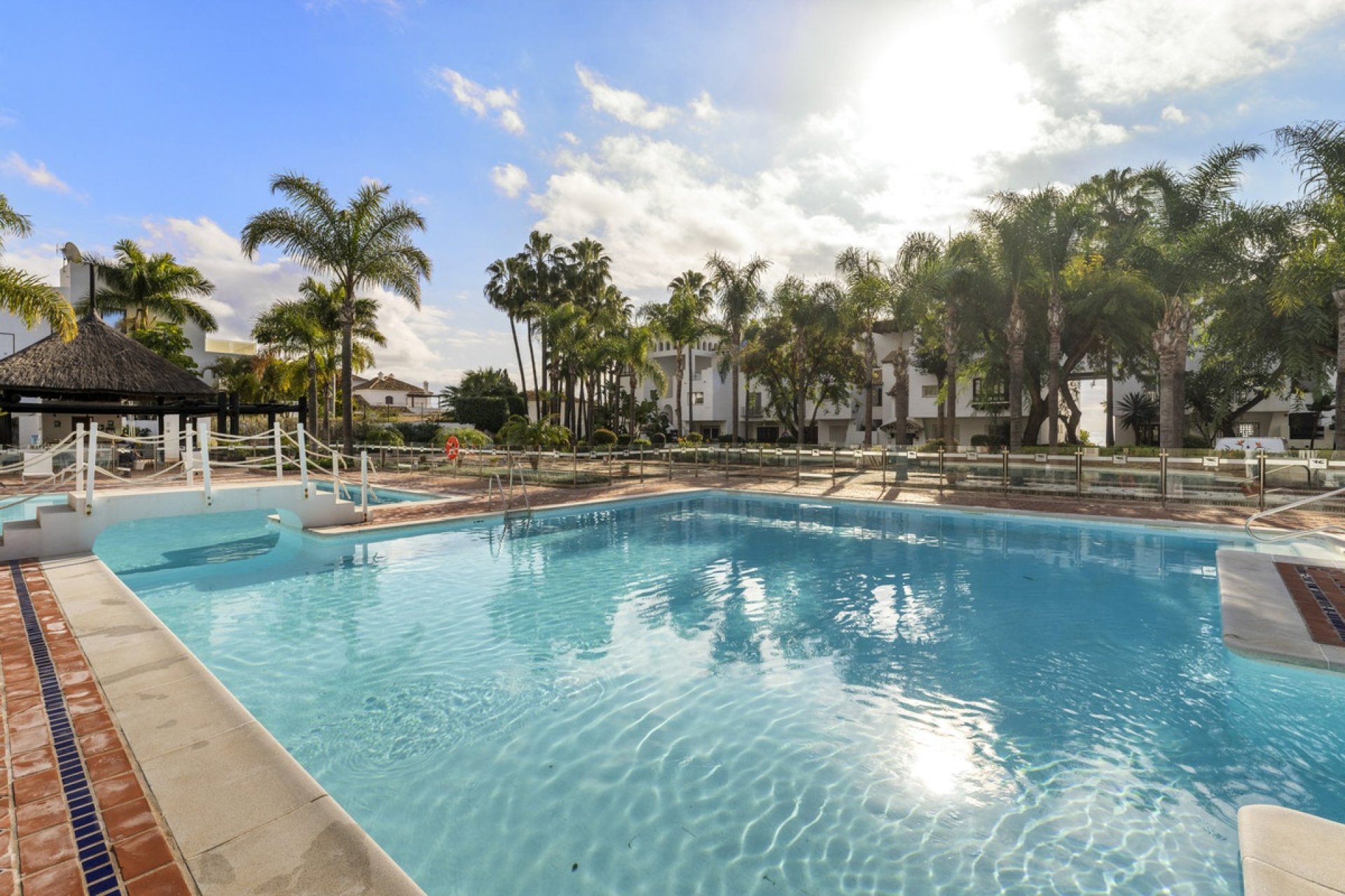 Rynek wtórny - apartment - Marbella - The Golden Mile