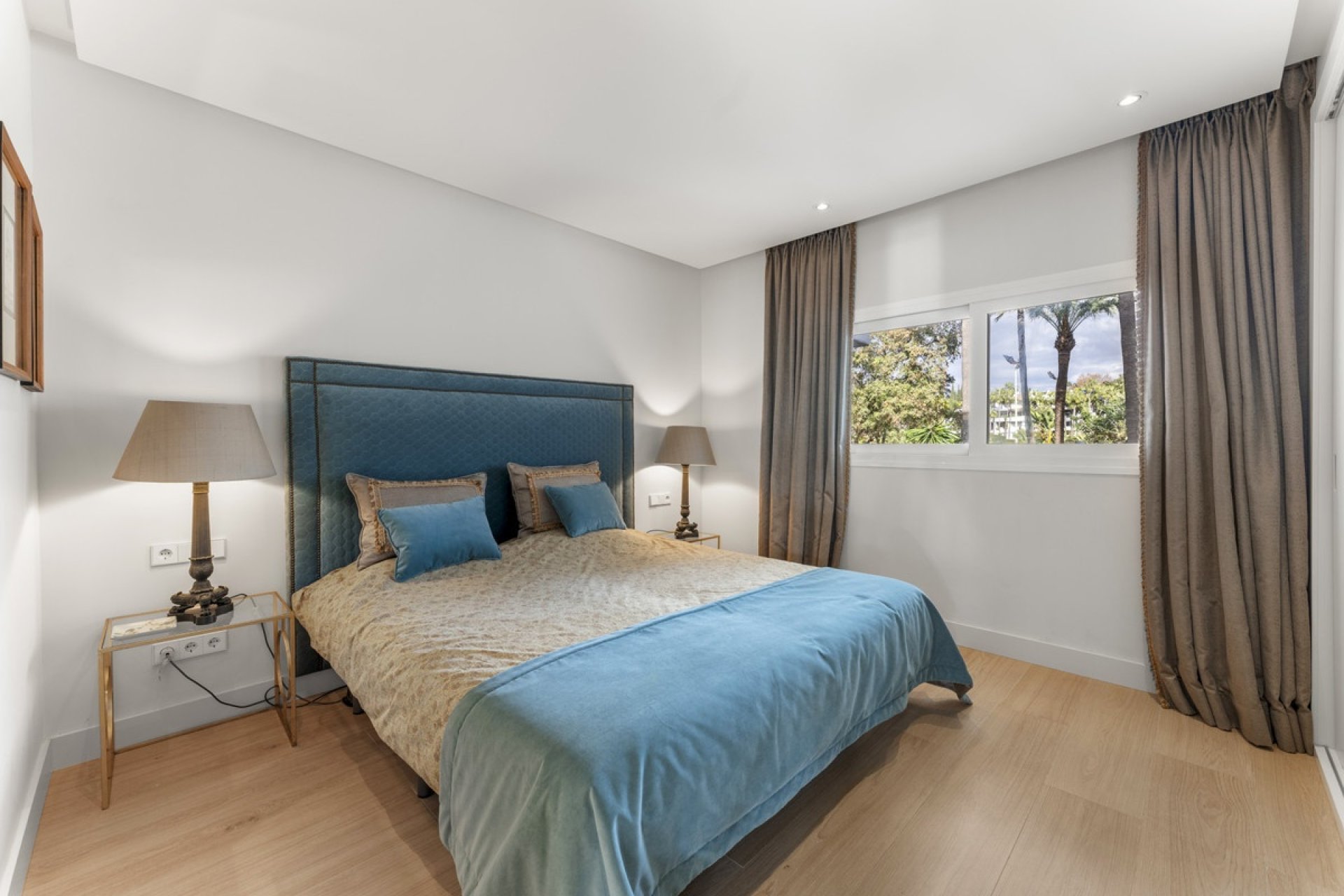 Rynek wtórny - apartment - Marbella - The Golden Mile