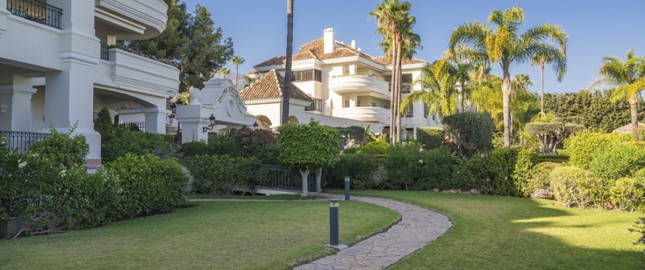 Rynek wtórny - apartment - Marbella - The Golden Mile