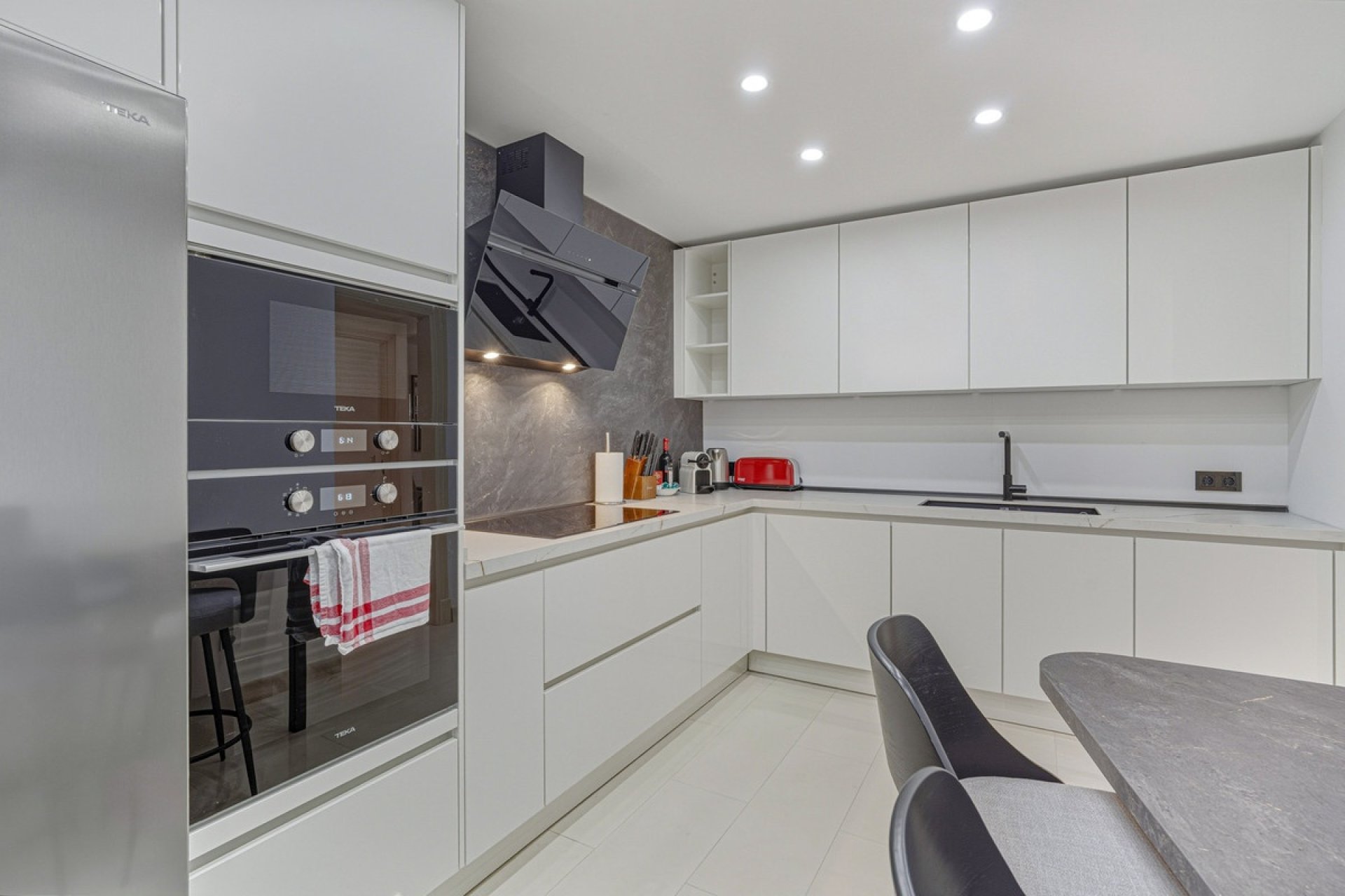 Rynek wtórny - apartment - Marbella - The Golden Mile