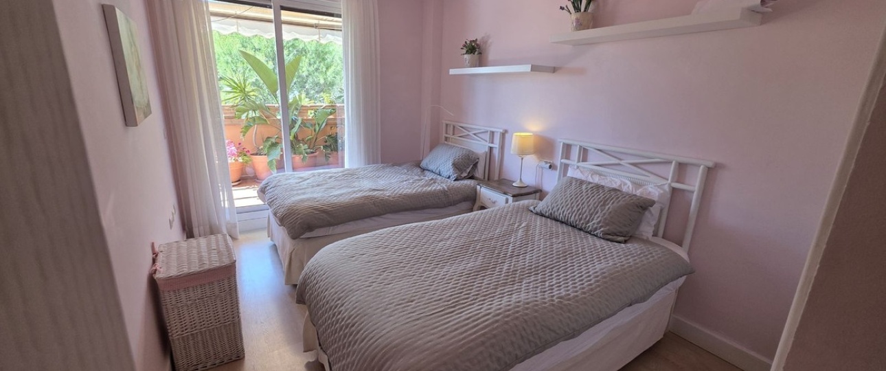 Rynek wtórny - apartment - Marbella - The Golden Mile