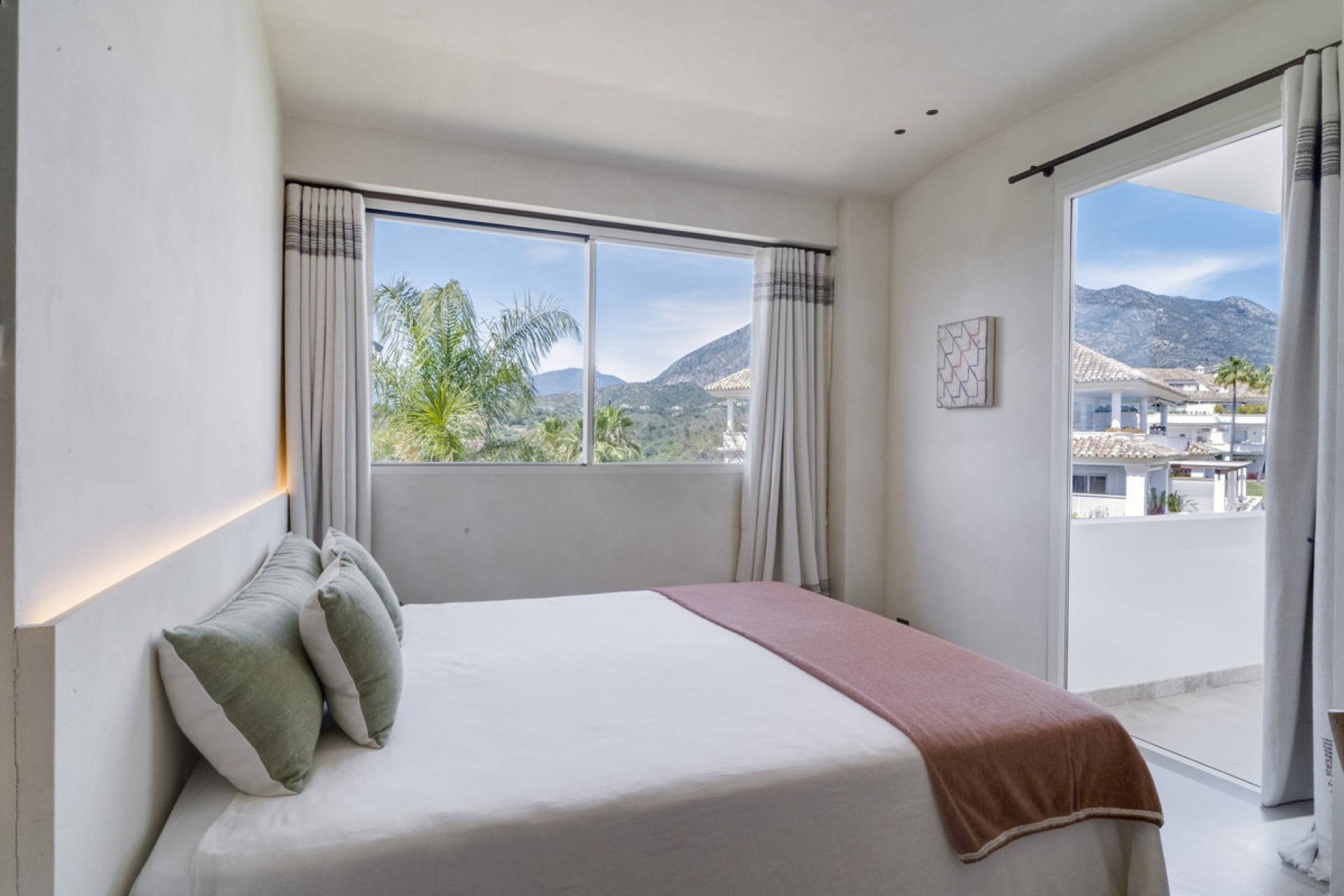 Rynek wtórny - apartment - Marbella - The Golden Mile