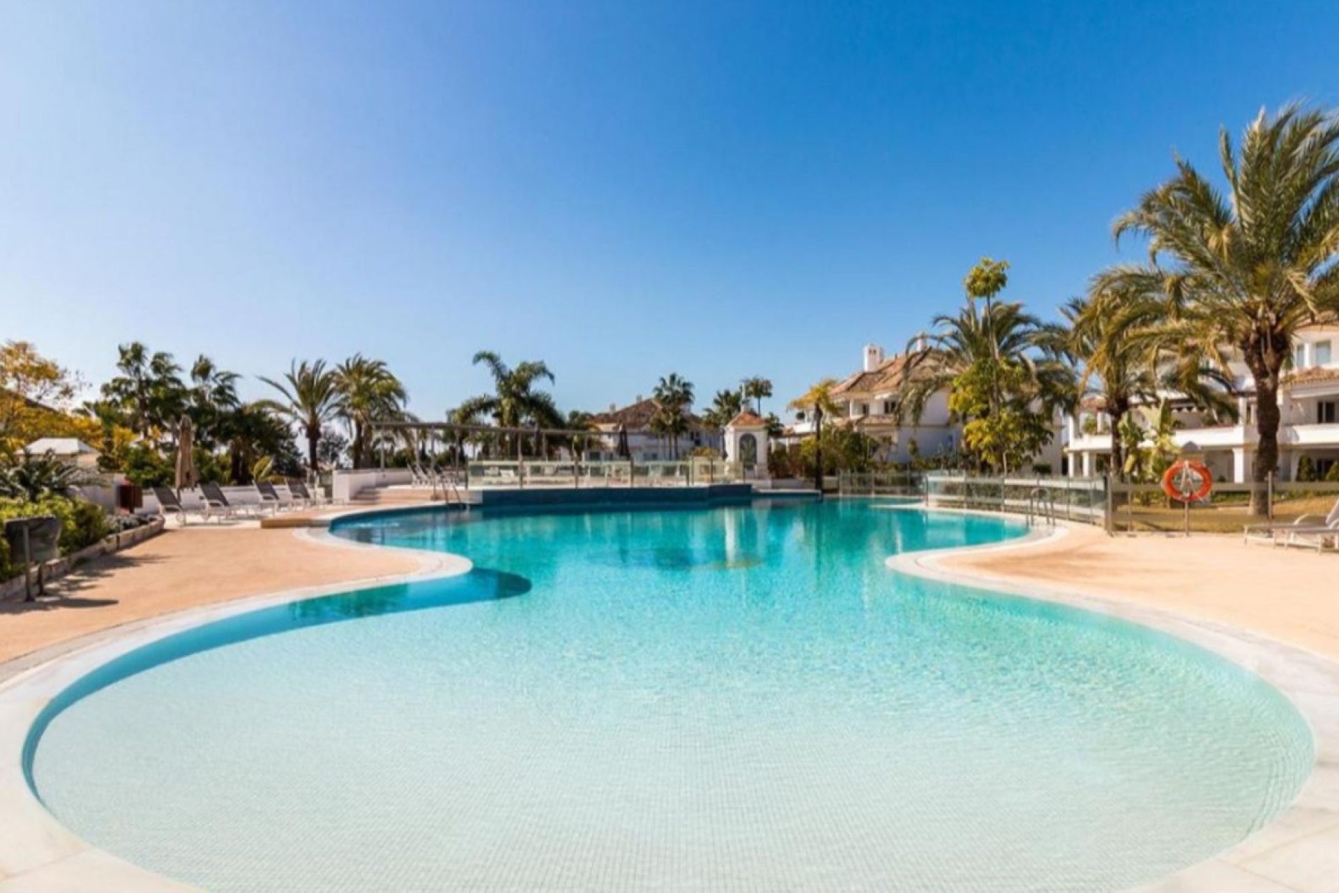 Rynek wtórny - apartment - Marbella - The Golden Mile