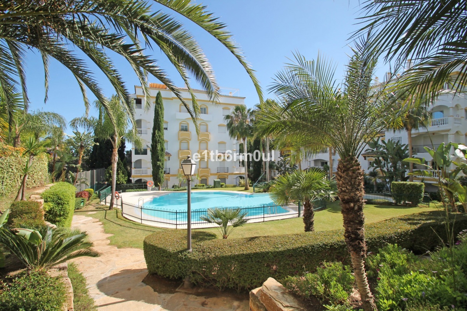 Rynek wtórny - apartment - Marbella - The Golden Mile