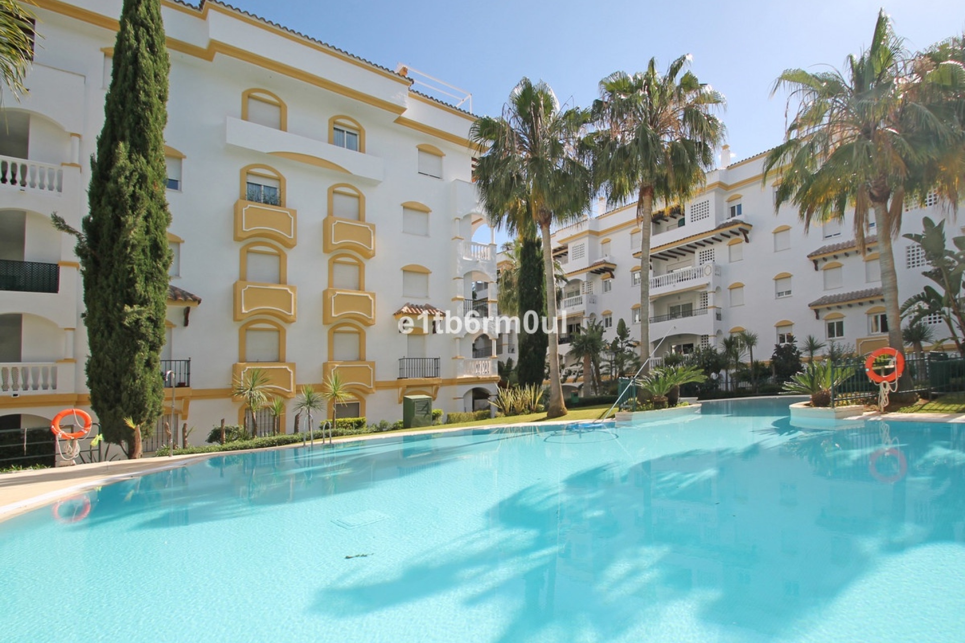 Rynek wtórny - apartment - Marbella - The Golden Mile