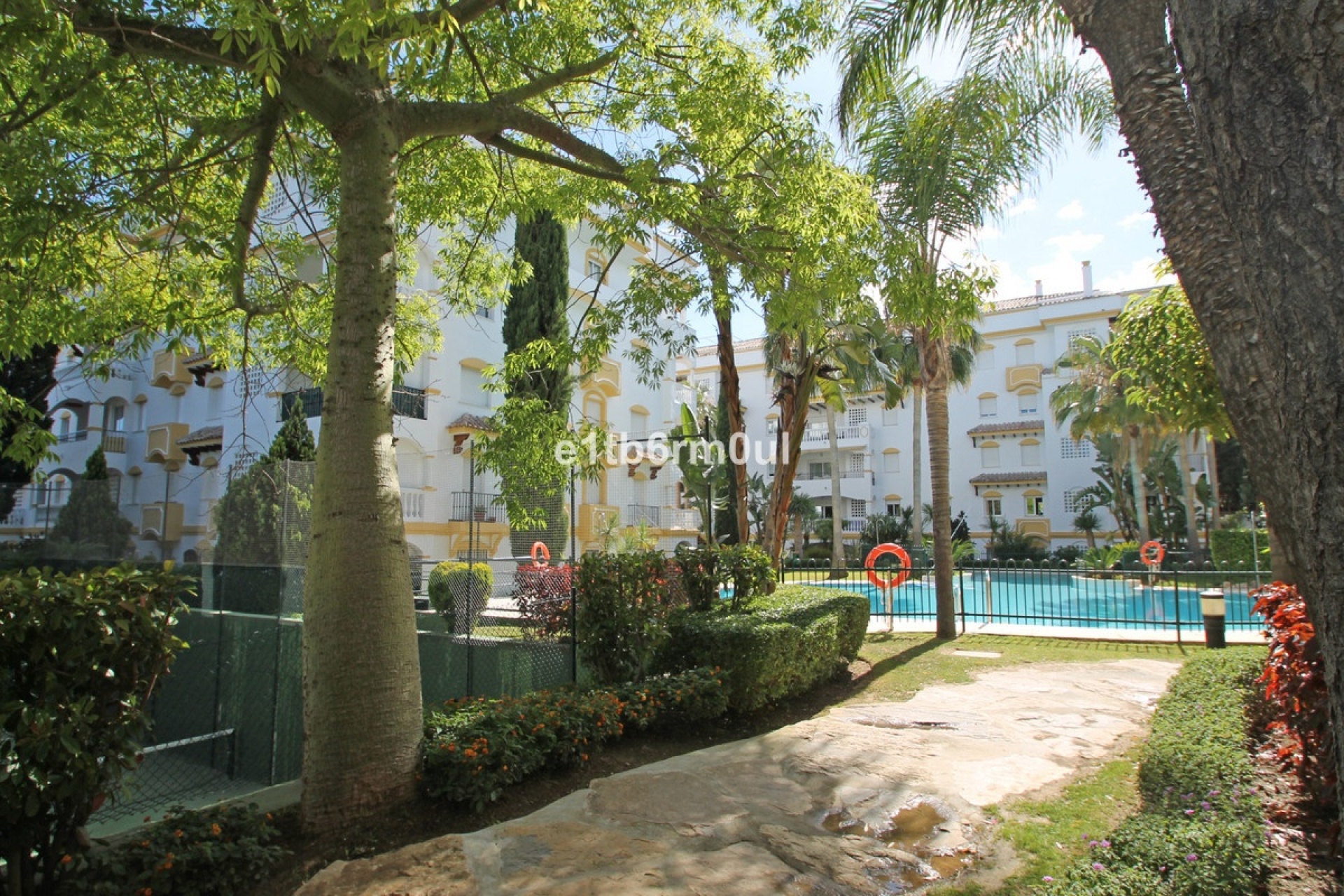 Rynek wtórny - apartment - Marbella - The Golden Mile