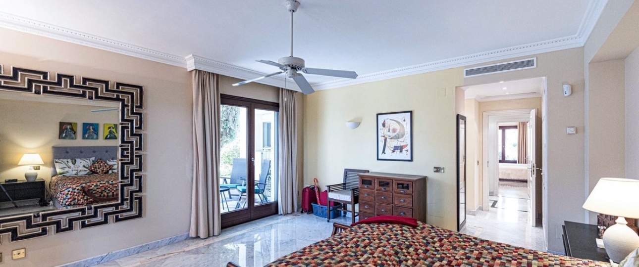 Rynek wtórny - apartment - Marbella - The Golden Mile
