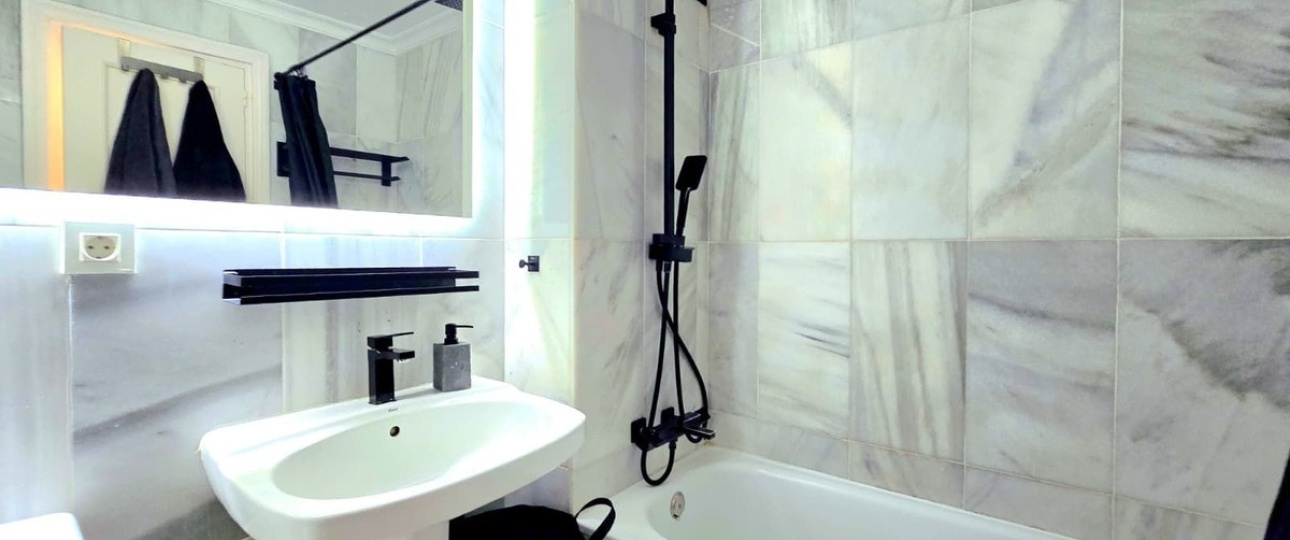 Rynek wtórny - apartment - Marbella - The Golden Mile