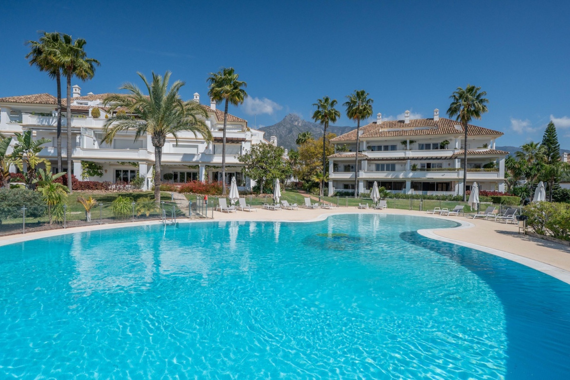 Rynek wtórny - apartment - Marbella - The Golden Mile