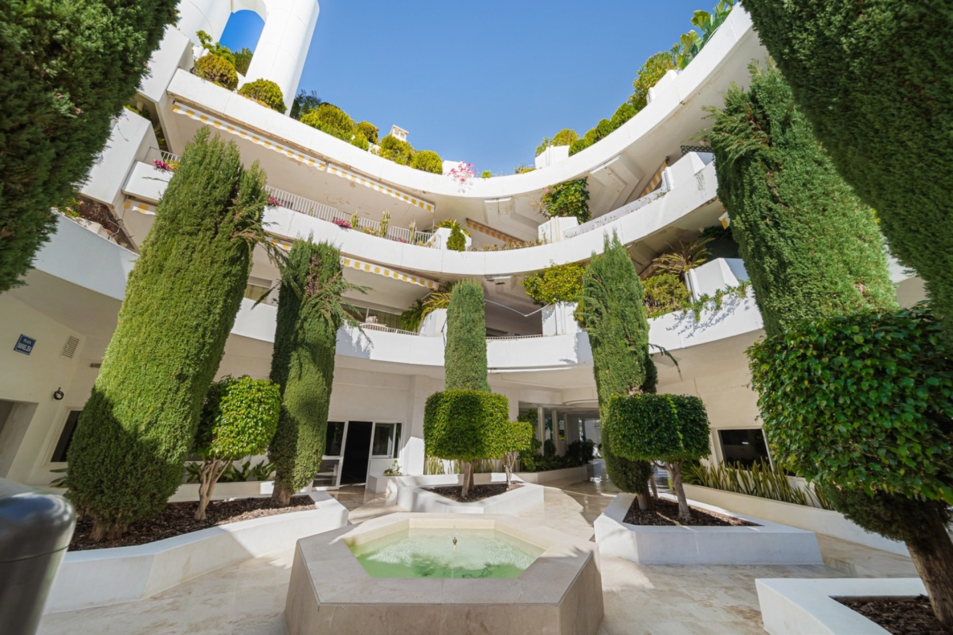 Rynek wtórny - apartment - Marbella - The Golden Mile