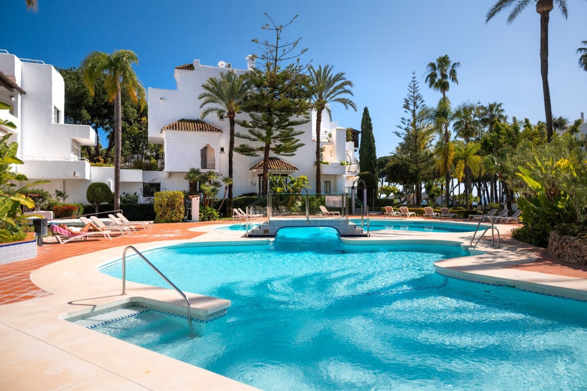 Rynek wtórny - apartment - Marbella - The Golden Mile