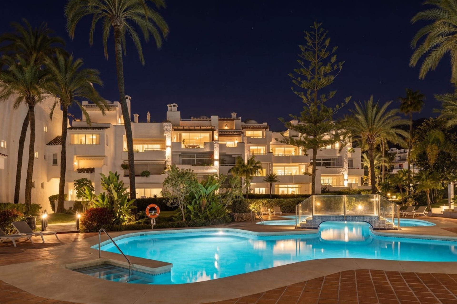 Rynek wtórny - apartment - Marbella - The Golden Mile