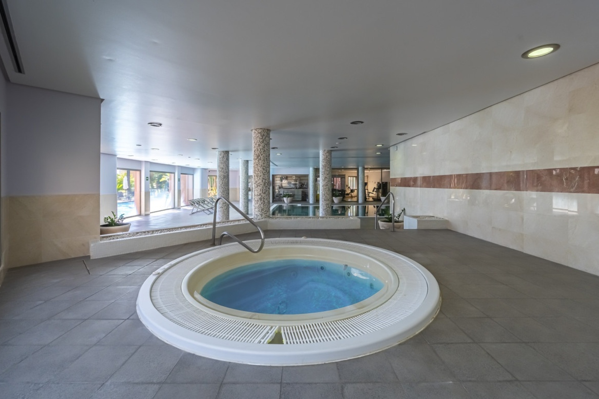 Rynek wtórny - apartment - Marbella - The Golden Mile