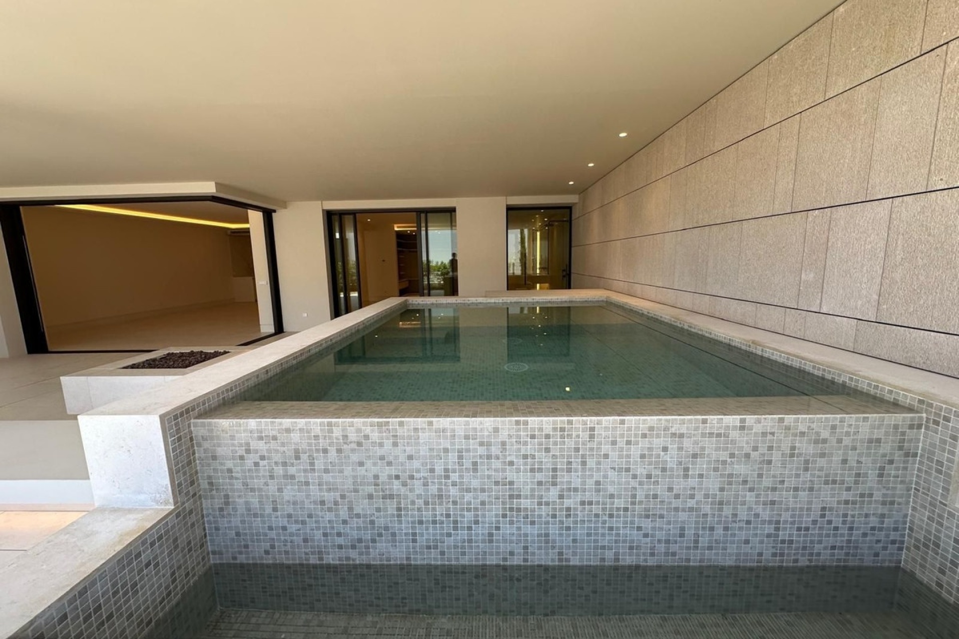 Rynek wtórny - apartment - Marbella - The Golden Mile