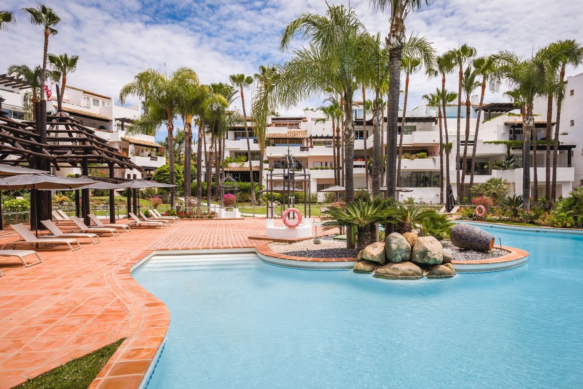 Rynek wtórny - apartment - Marbella - The Golden Mile