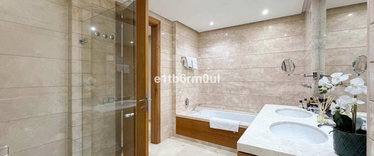 Rynek wtórny - apartment - Marbella - The Golden Mile