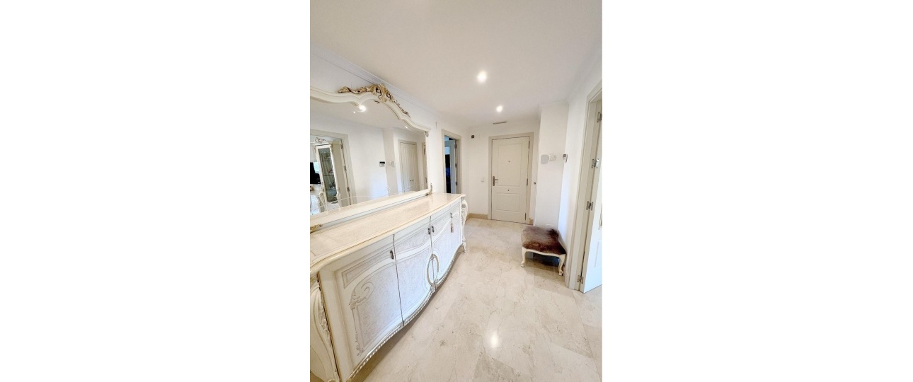 Rynek wtórny - apartment - Marbella - The Golden Mile