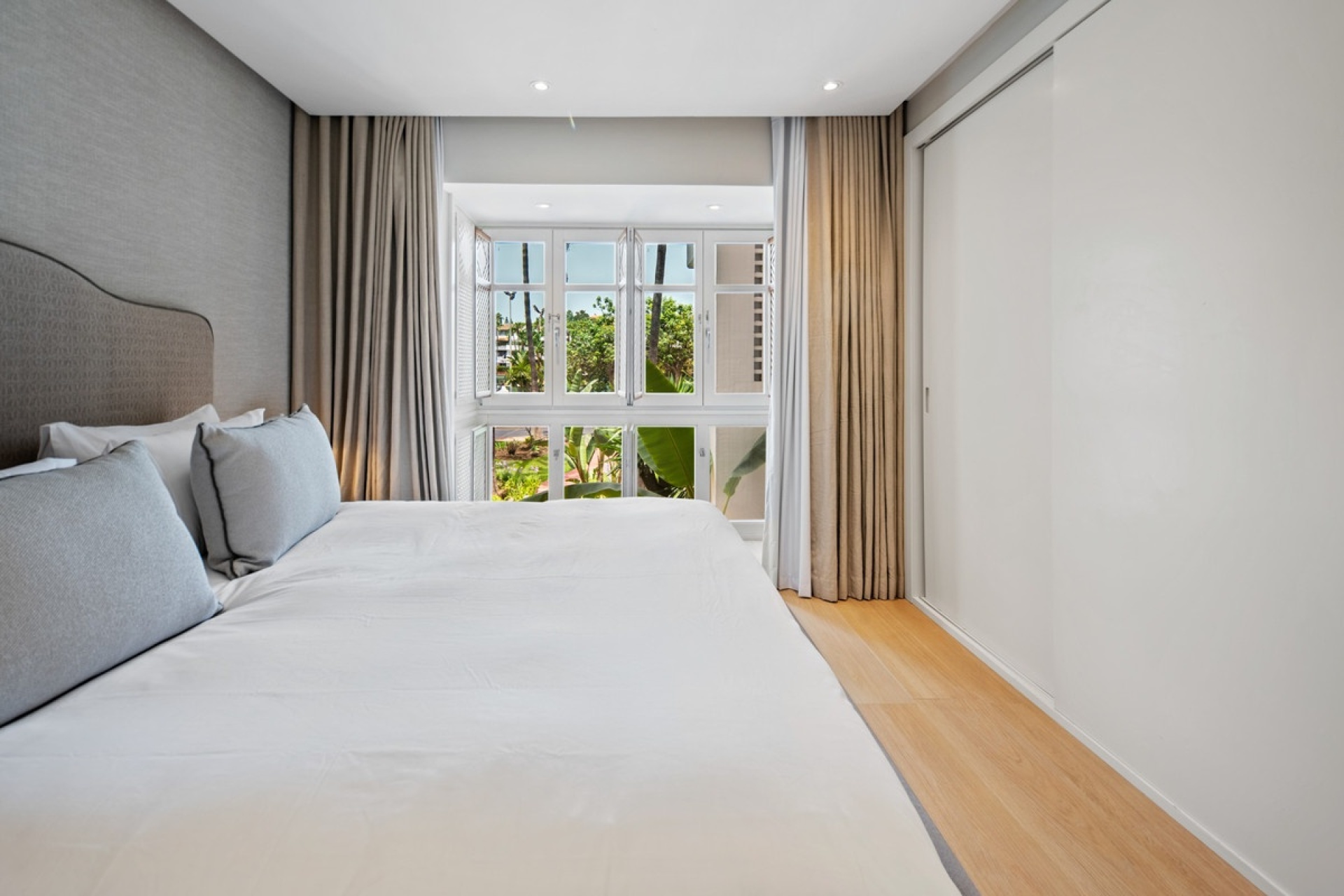 Rynek wtórny - apartment - Marbella - The Golden Mile