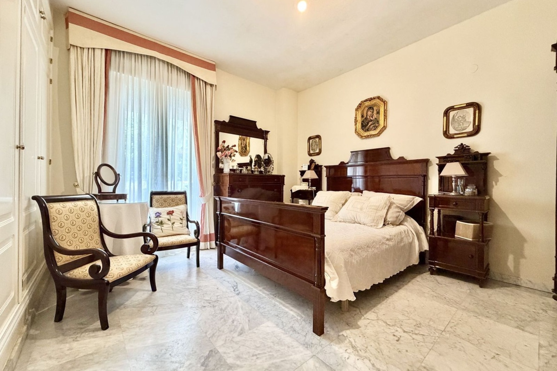 Rynek wtórny - apartment - Marbella - The Golden Mile