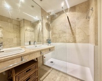 Rynek wtórny - apartment - Marbella - The Golden Mile