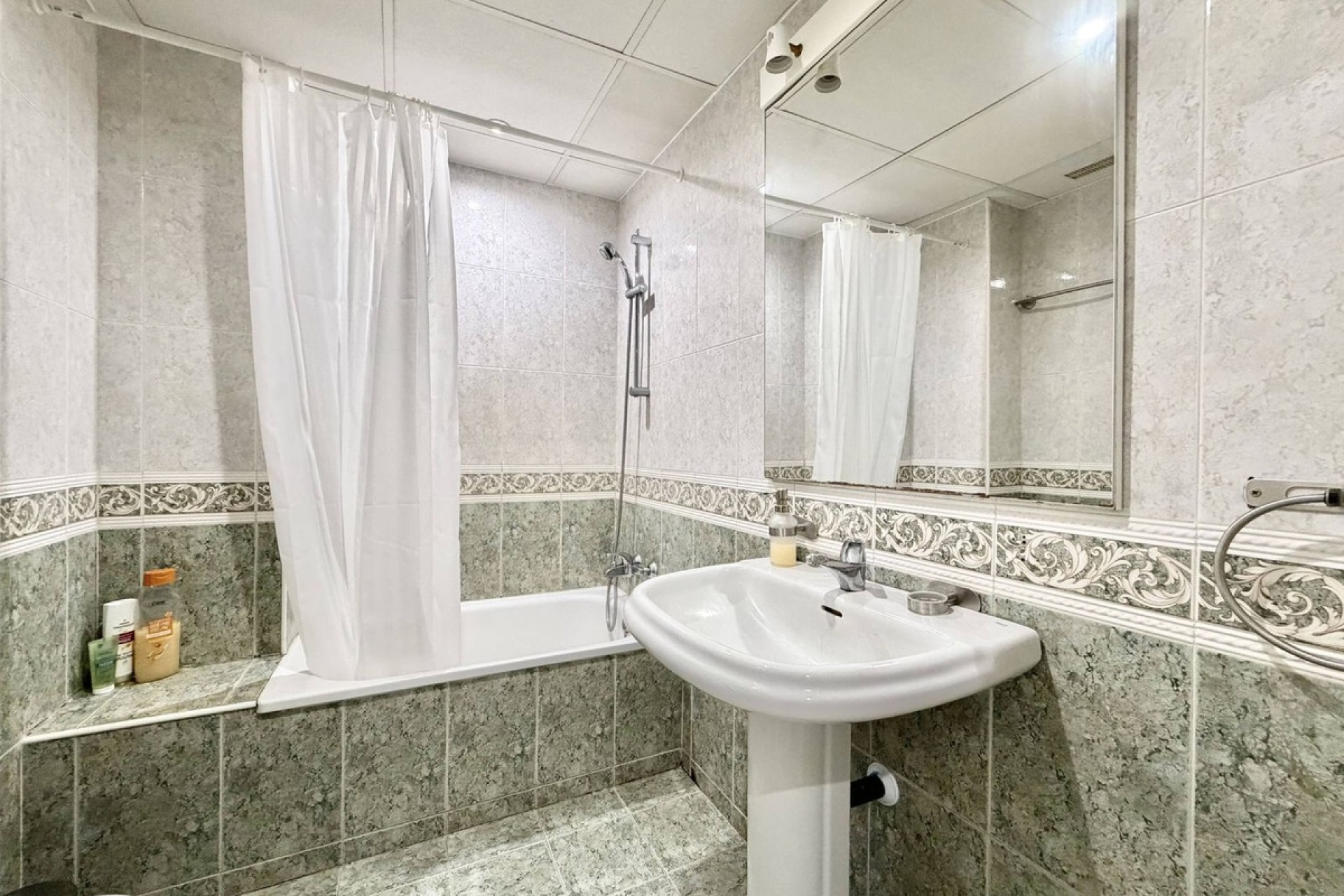 Rynek wtórny - apartment - Marbella - The Golden Mile