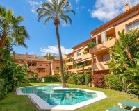 Rynek wtórny - apartment - Marbella - The Golden Mile
