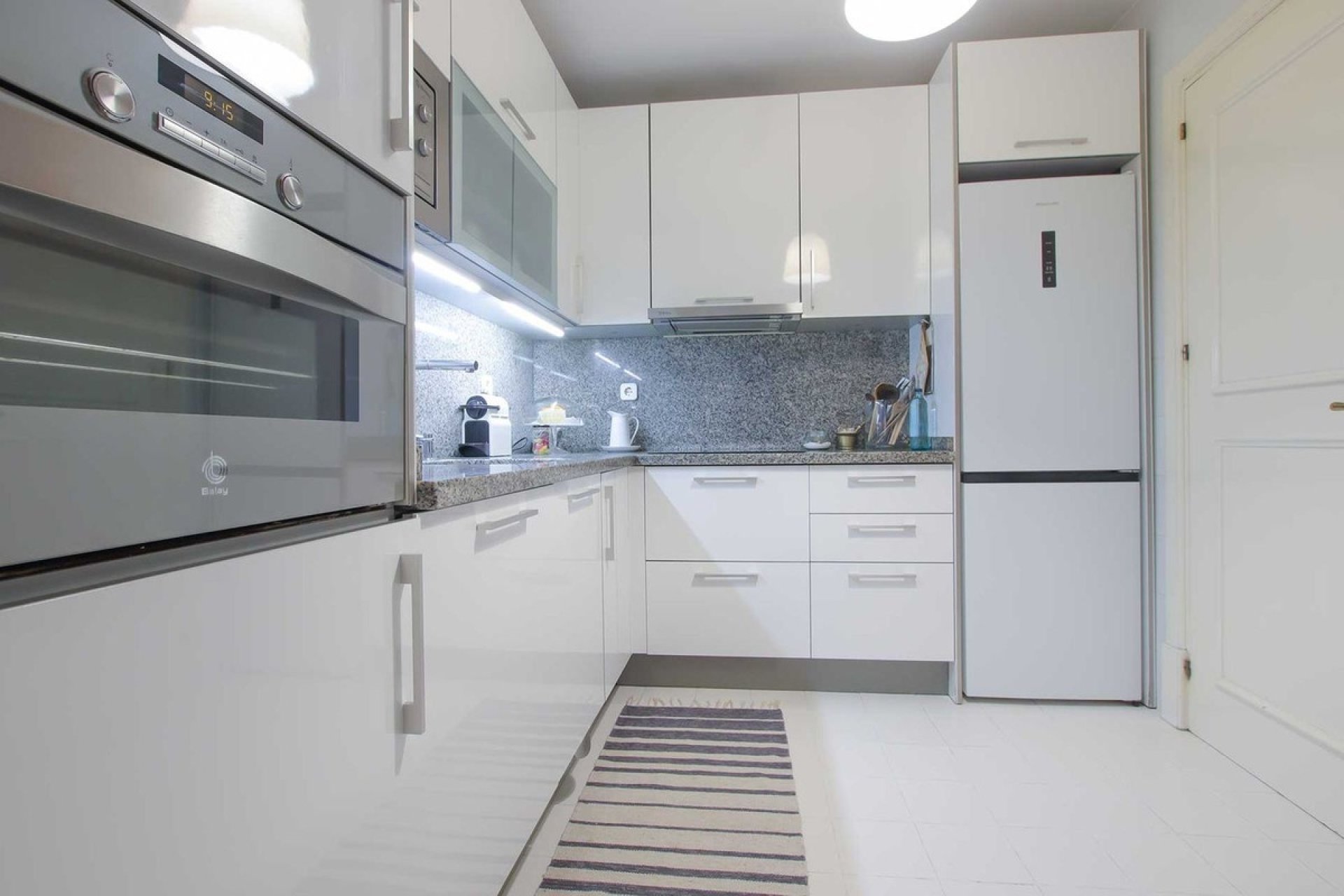 Rynek wtórny - apartment - Marbella - The Golden Mile