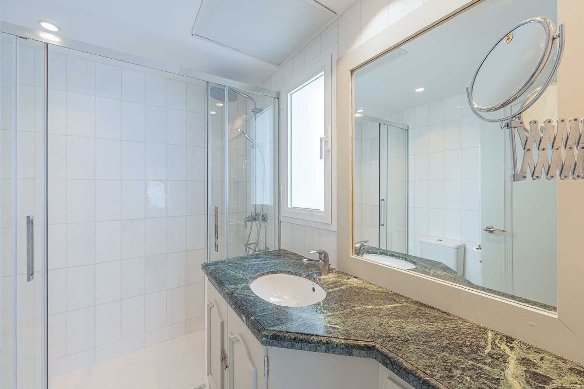 Rynek wtórny - apartment - Marbella - The Golden Mile