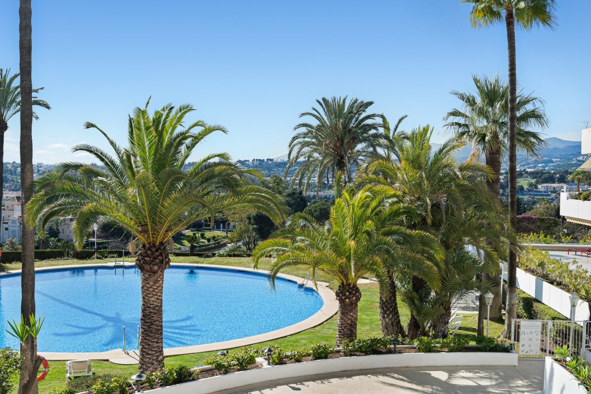 Rynek wtórny - apartment - Marbella - The Golden Mile