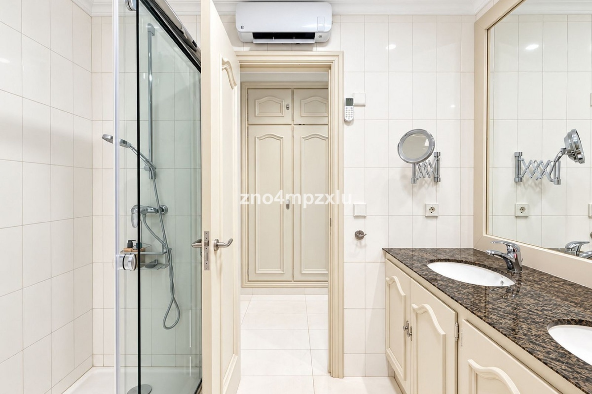 Rynek wtórny - apartment - Marbella - The Golden Mile