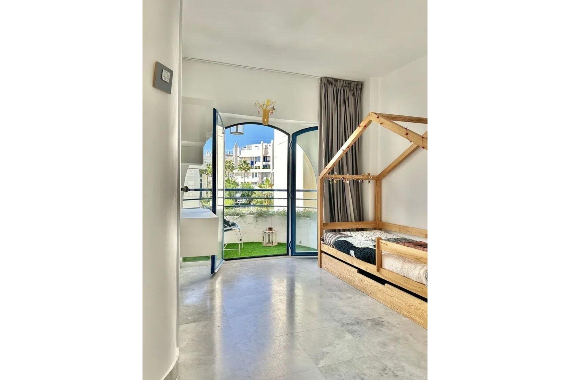 Rynek wtórny - apartment - Marbella - The Golden Mile