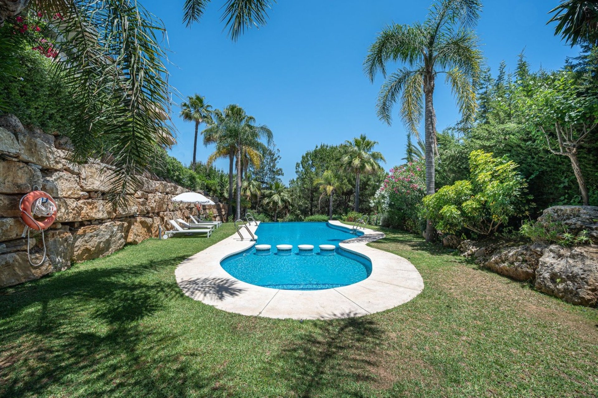 Rynek wtórny - apartment - Marbella - The Golden Mile