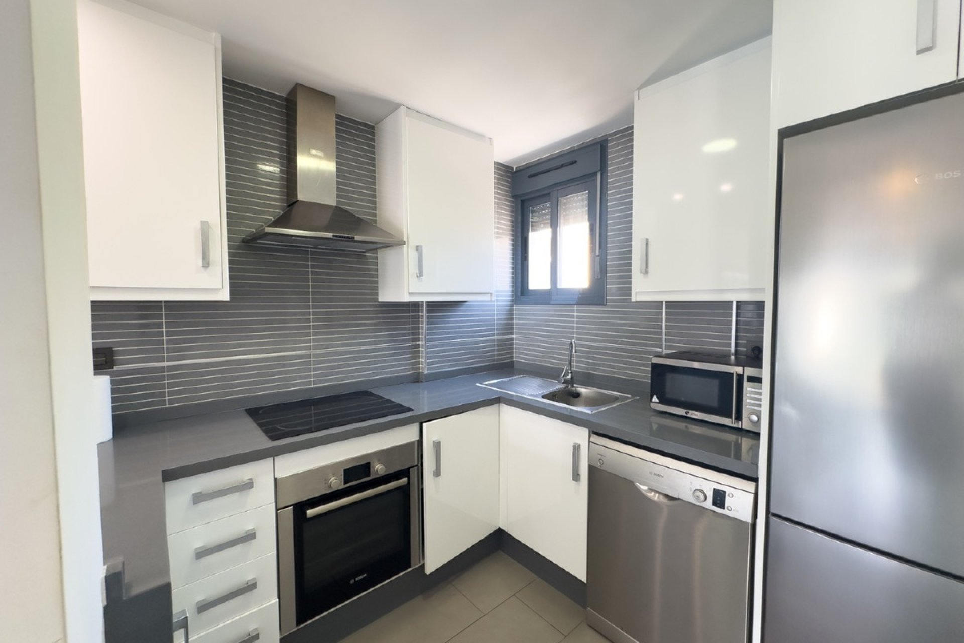 Rynek wtórny - apartment - Orihuela - La Zenia