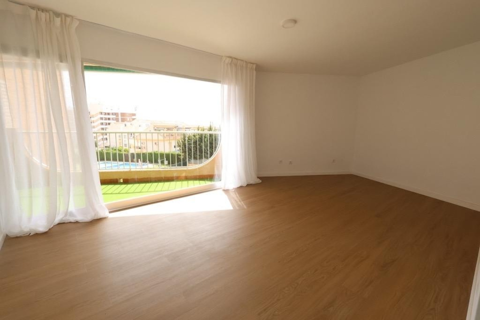 Rynek wtórny - apartment - Orihuela - La Zenia