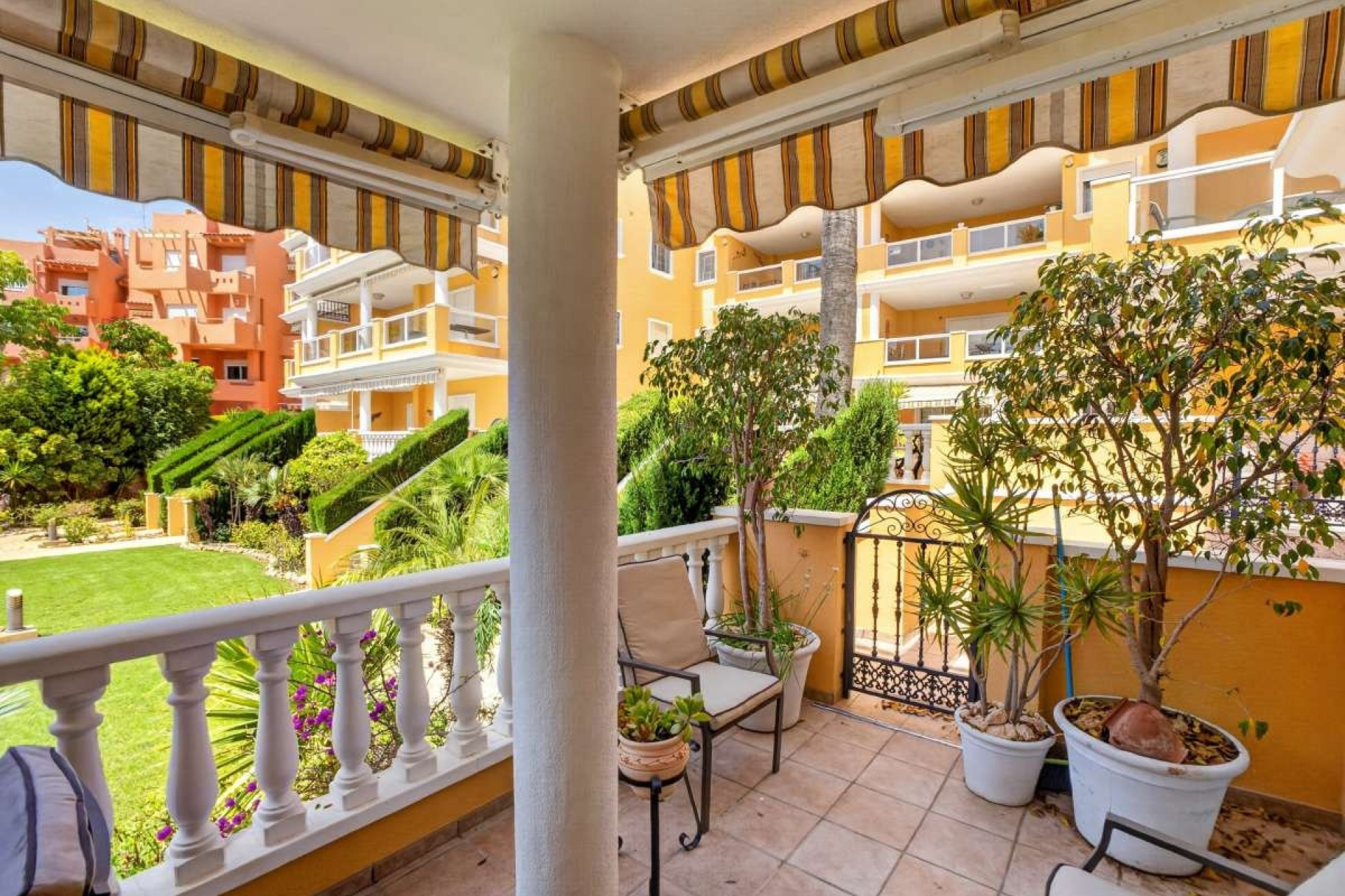 Rynek wtórny - apartment - Orihuela - Orihuela Costa