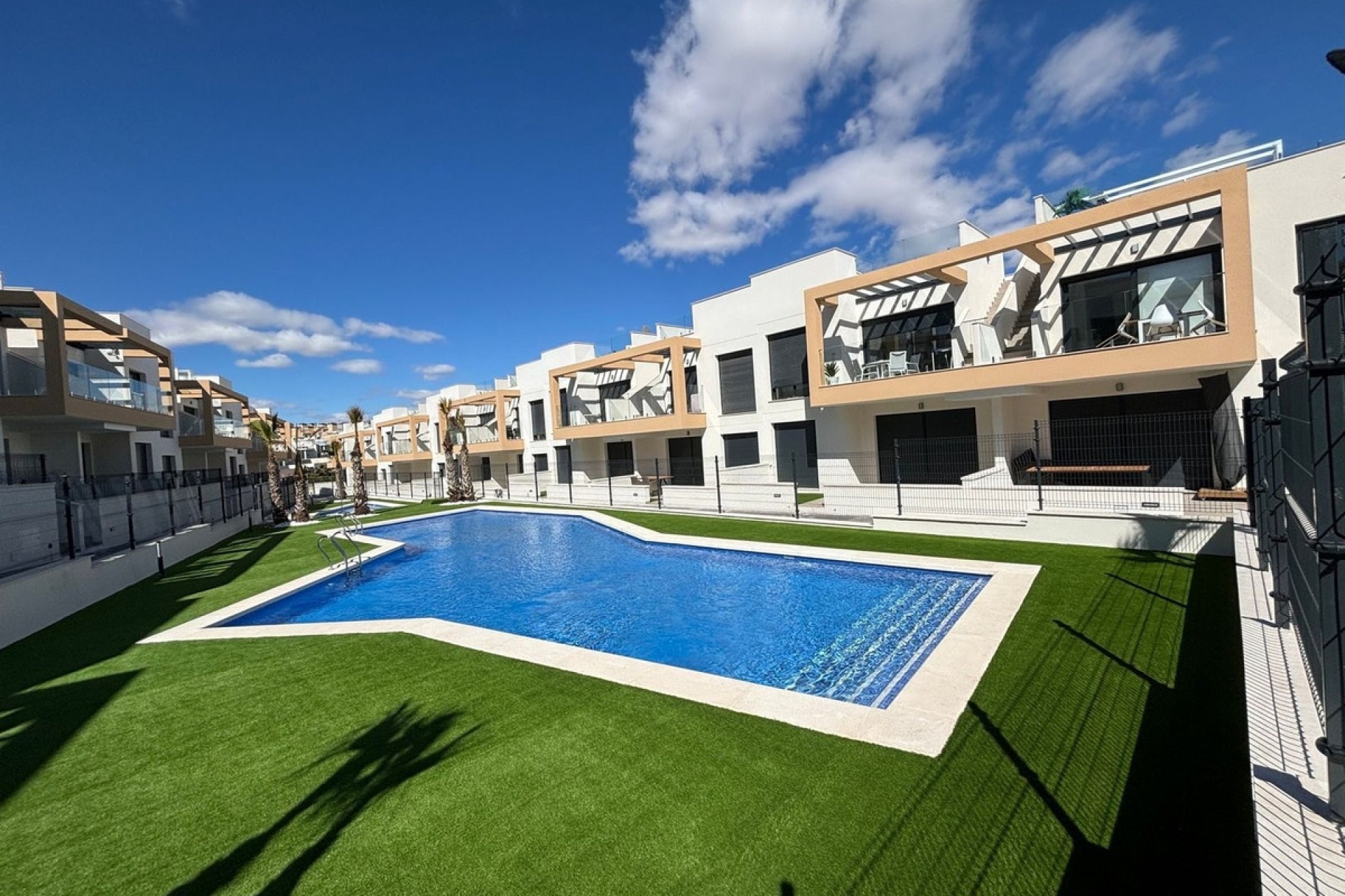 Rynek wtórny - apartment - Orihuela - Villamartin