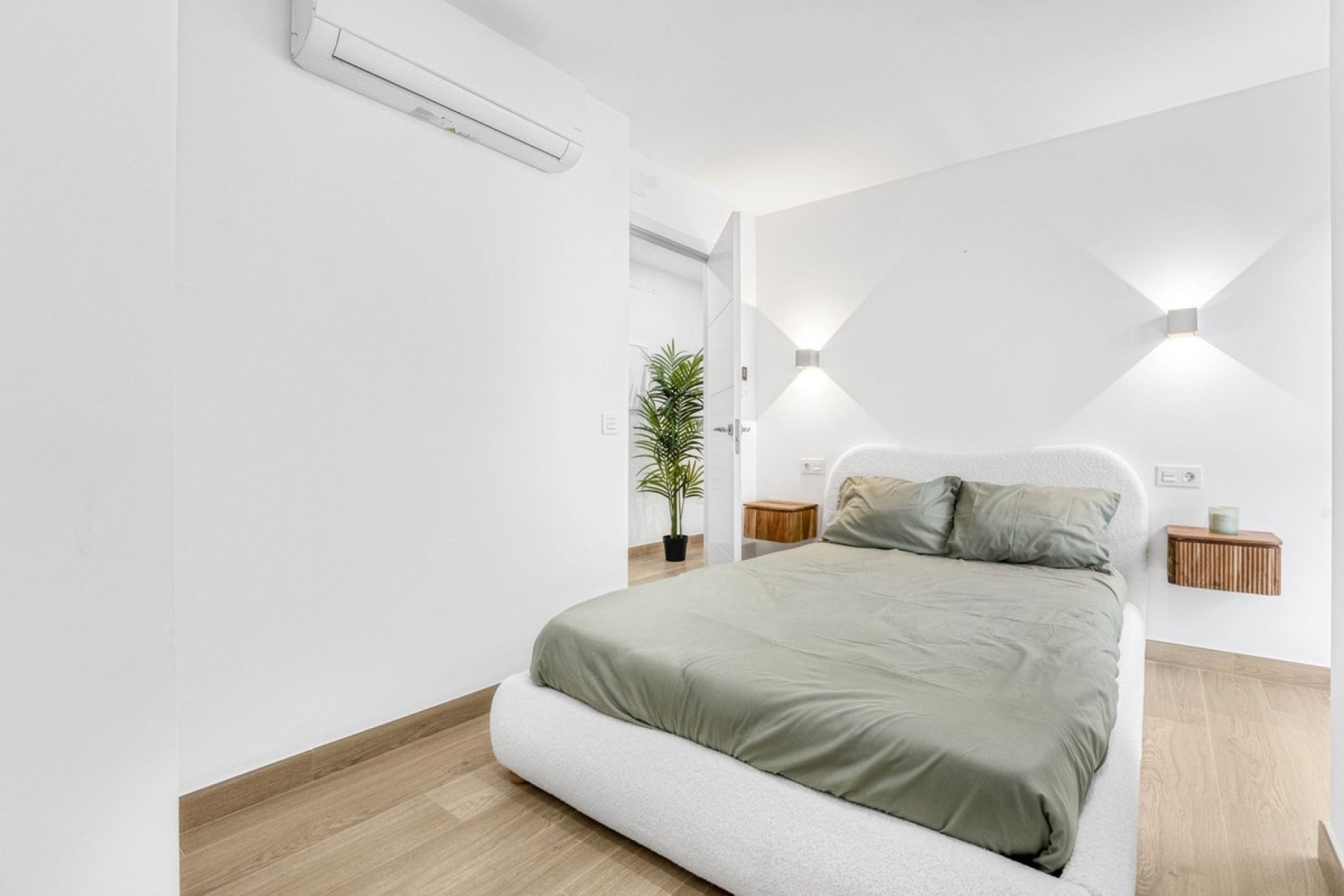 Rynek wtórny - apartment - Torremolinos - La Carihuela