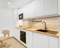 Rynek wtórny - apartment - Torremolinos - La Carihuela