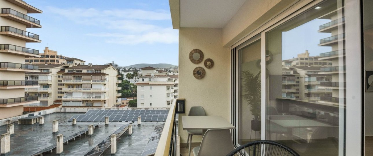 Rynek wtórny - apartment - Torremolinos - La Carihuela