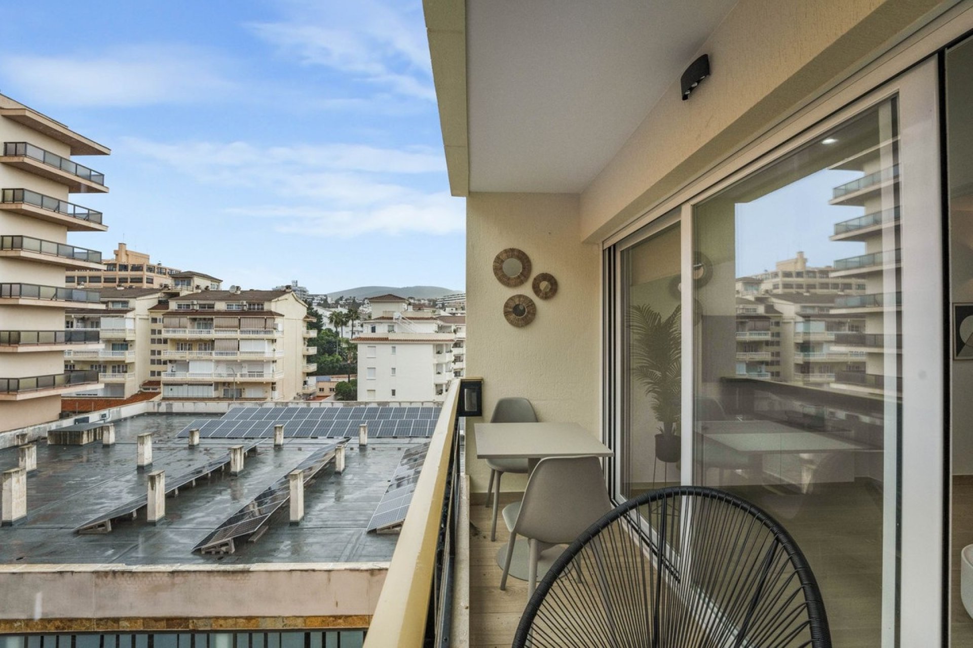 Rynek wtórny - apartment - Torremolinos - La Carihuela