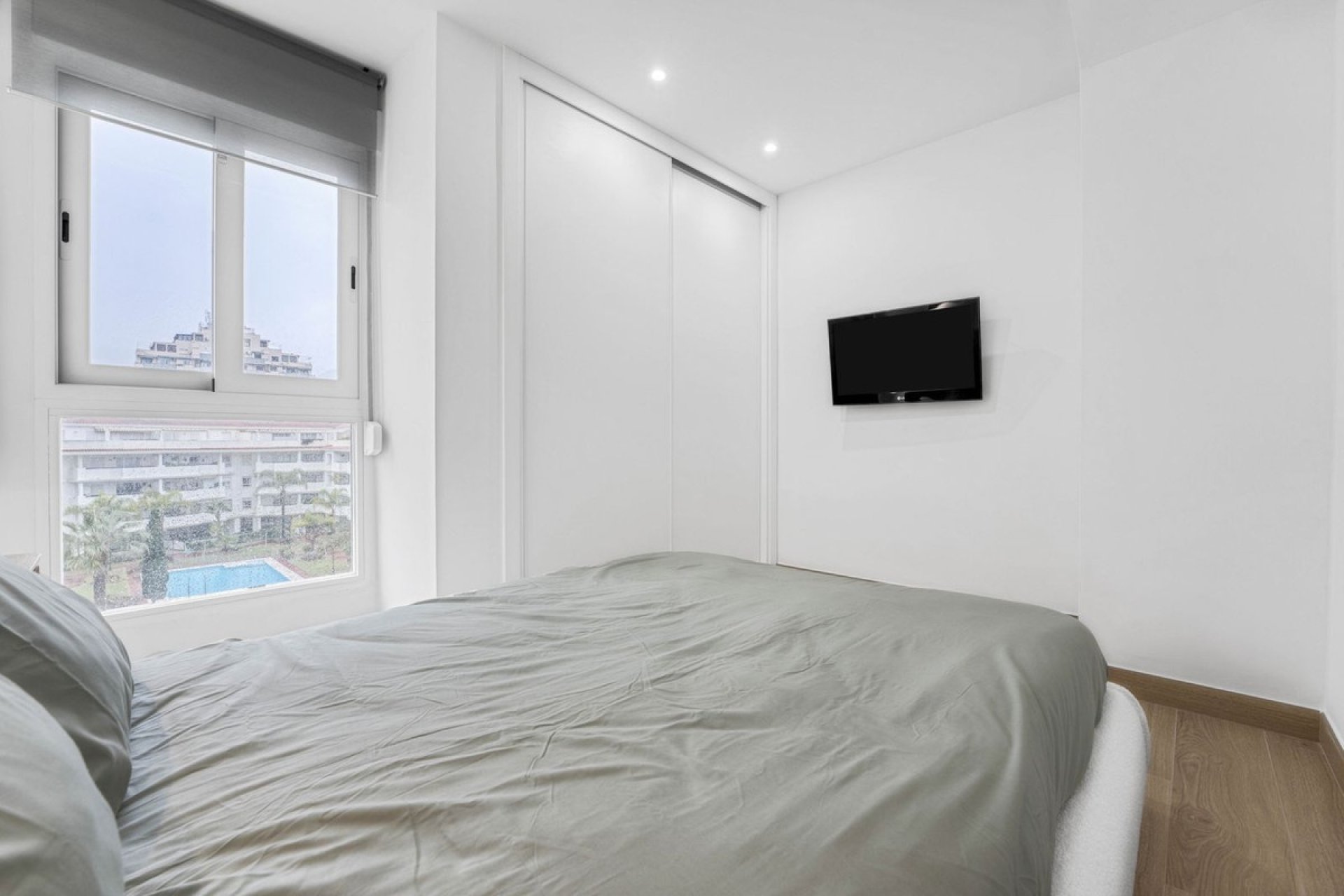 Rynek wtórny - apartment - Torremolinos - La Carihuela
