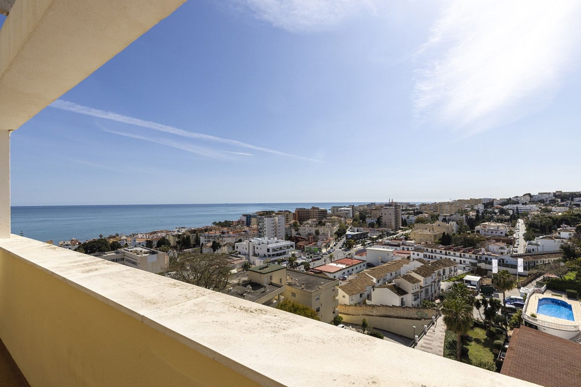Rynek wtórny - apartment - Torremolinos - La Carihuela