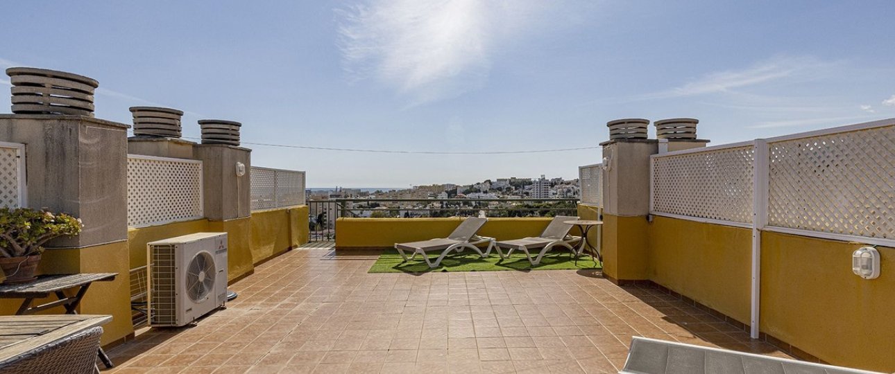 Rynek wtórny - apartment - Torremolinos - La Carihuela