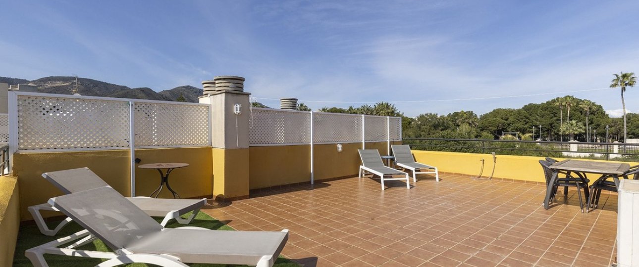 Rynek wtórny - apartment - Torremolinos - La Carihuela