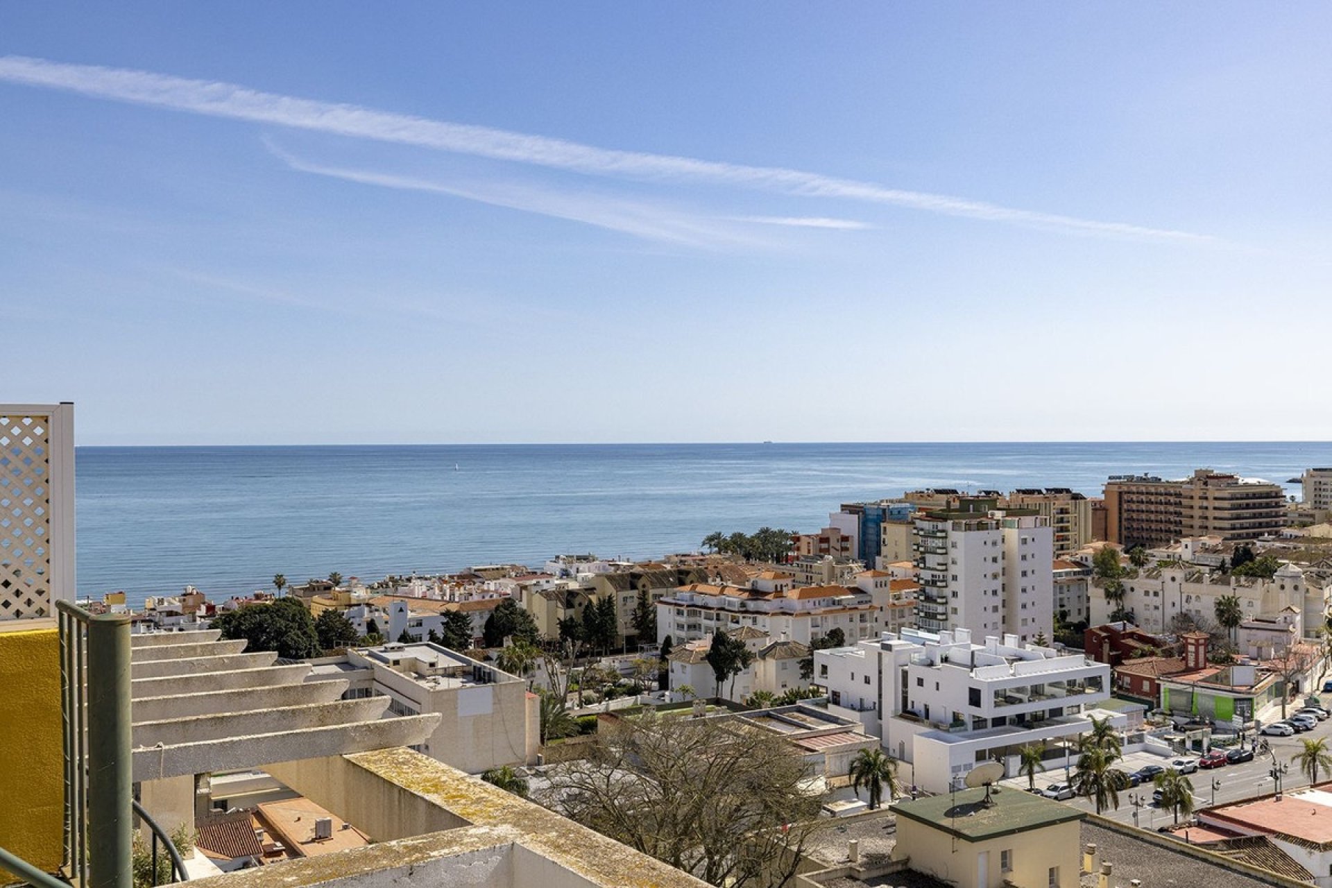 Rynek wtórny - apartment - Torremolinos - La Carihuela