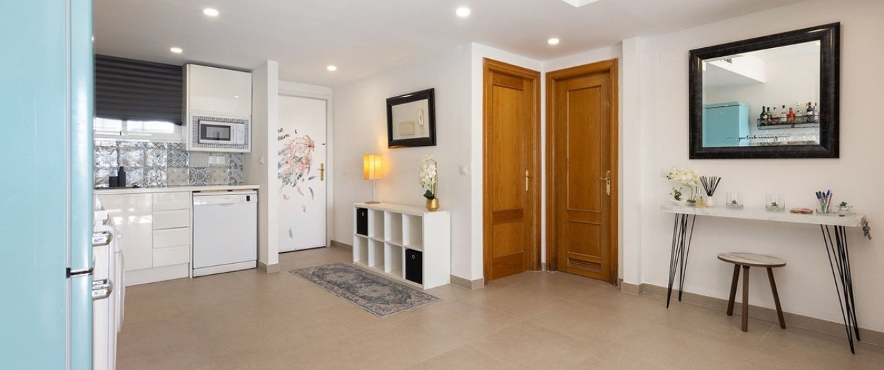 Rynek wtórny - apartment - Torremolinos - La Carihuela