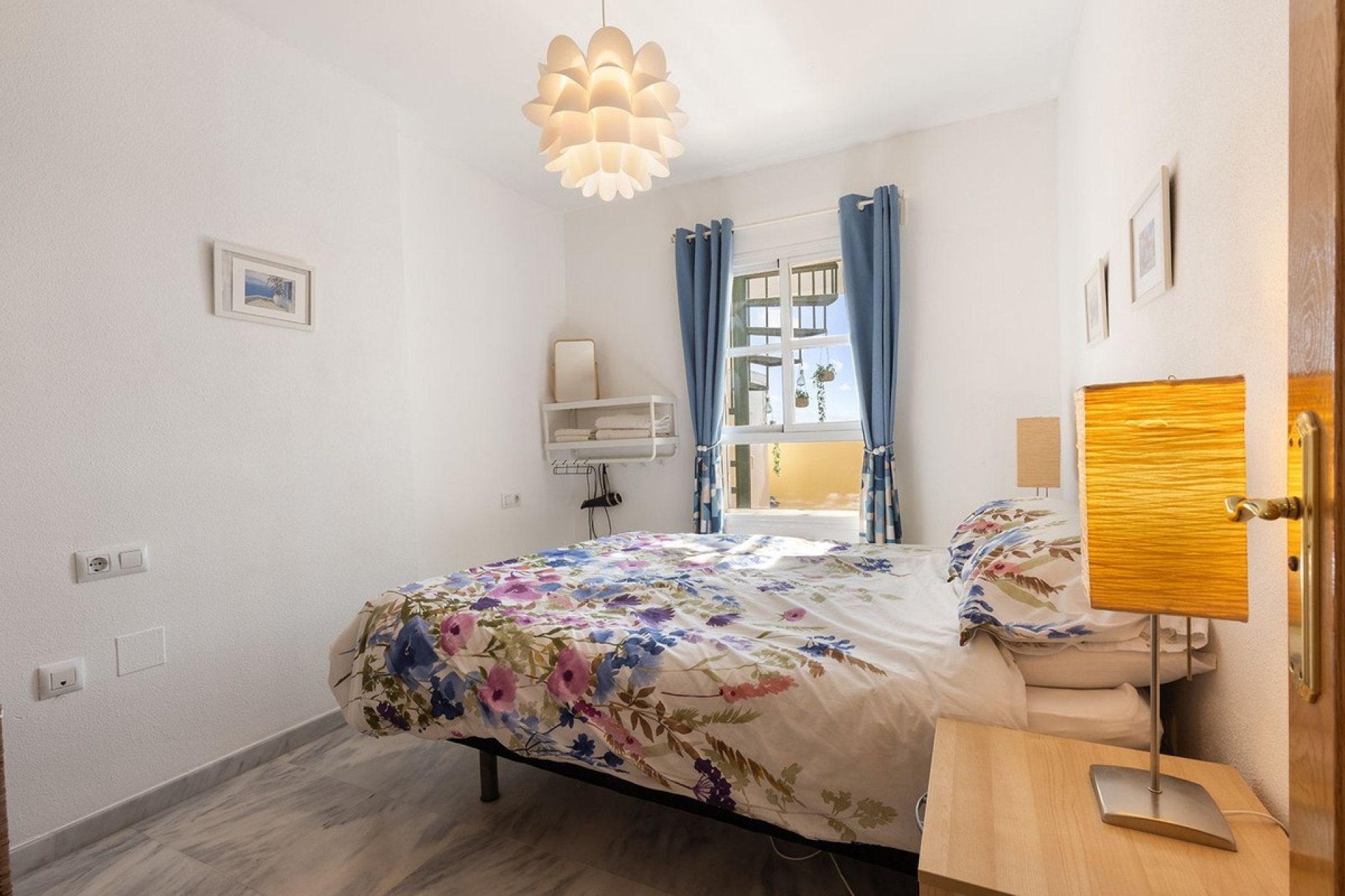 Rynek wtórny - apartment - Torremolinos - La Carihuela